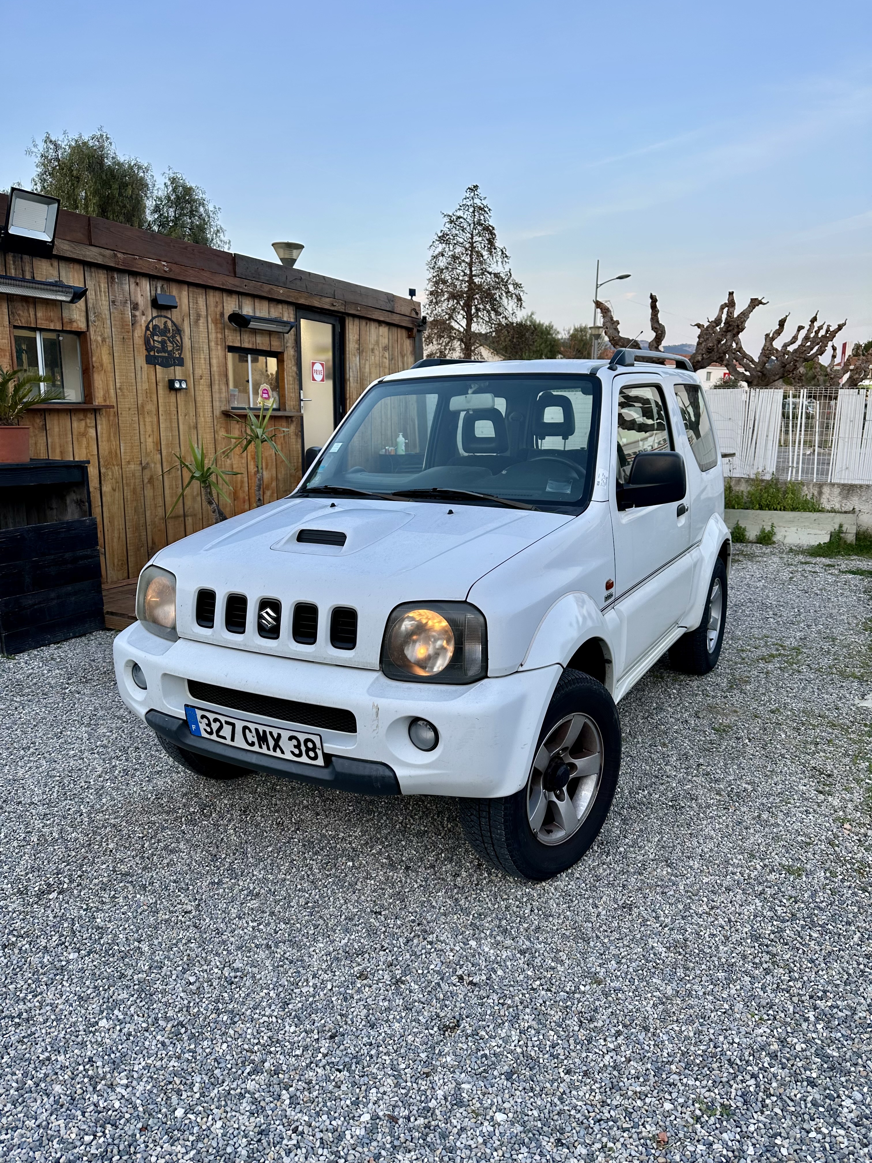 Suzuki Jimny 1.5 ddis jlx