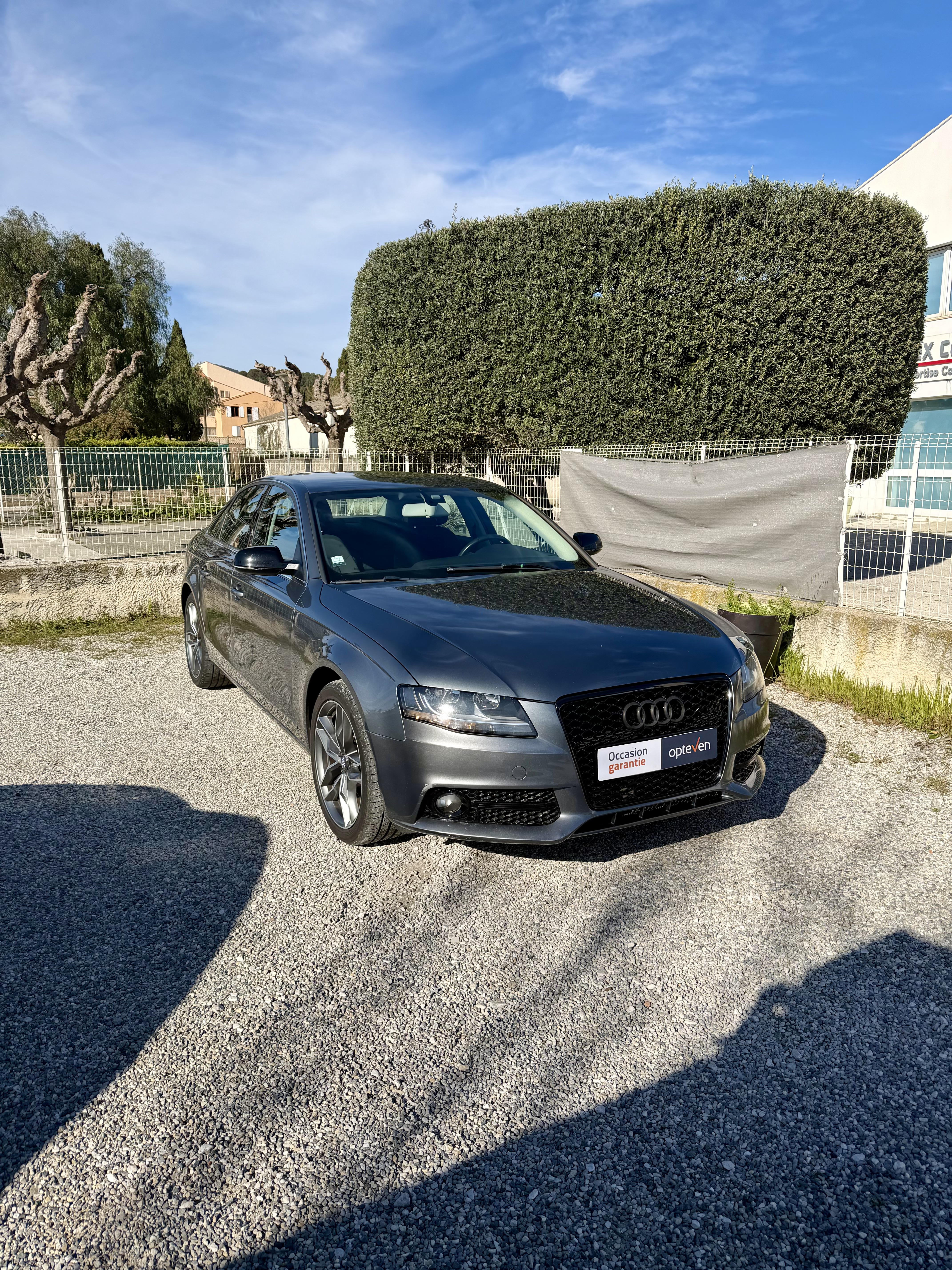 Audi A4 2.0 TDI Multitronic BVA Berline Ambiente